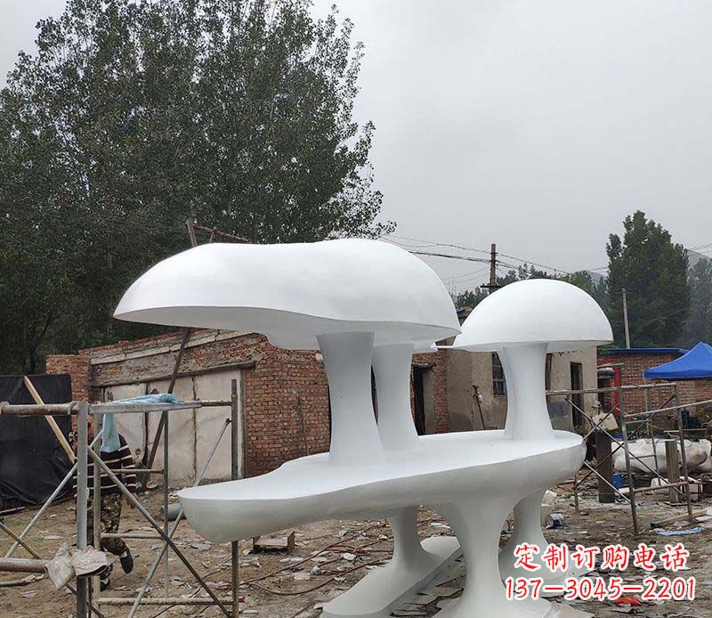 辽阳不锈钢蘑菇雕塑——美丽的艺术礼物