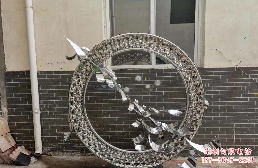 辽阳“不锈钢广场飞鸽圆环雕塑”精美的艺术品
