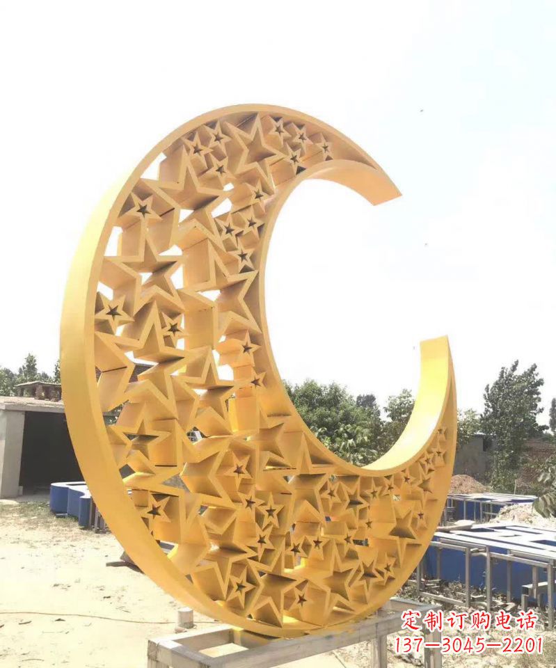 辽阳不锈钢月亮雕塑象征着梦想与希望