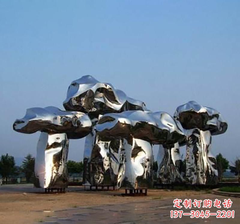 辽阳不锈钢广场镜面蘑菇雕塑
