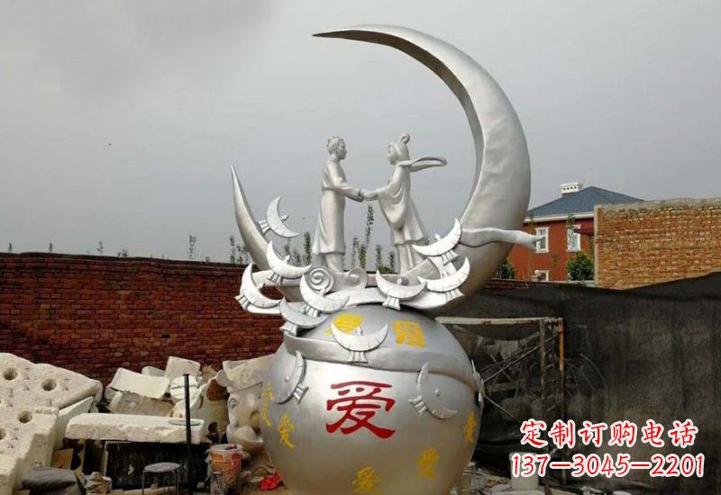 辽阳牛郎织女传说的不锈钢雕塑