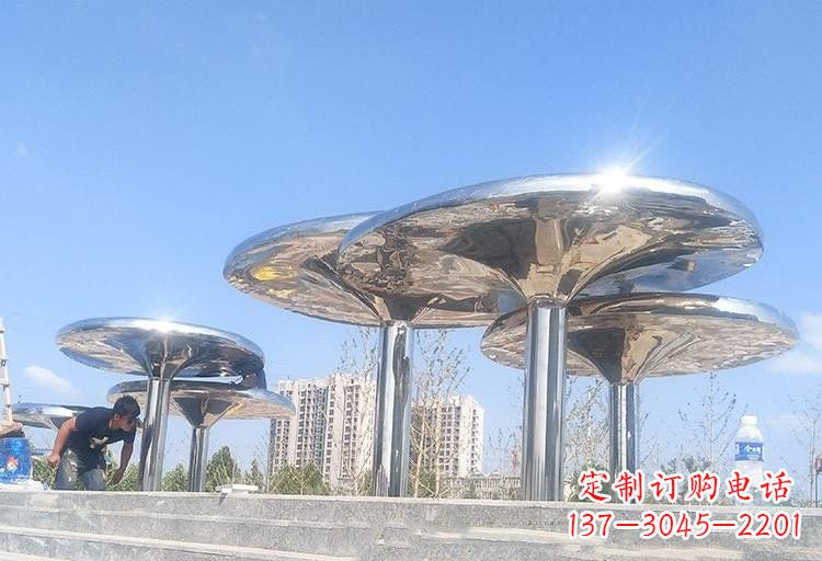 辽阳不锈钢广场凉亭雕塑——精美雕塑点缀美丽环境