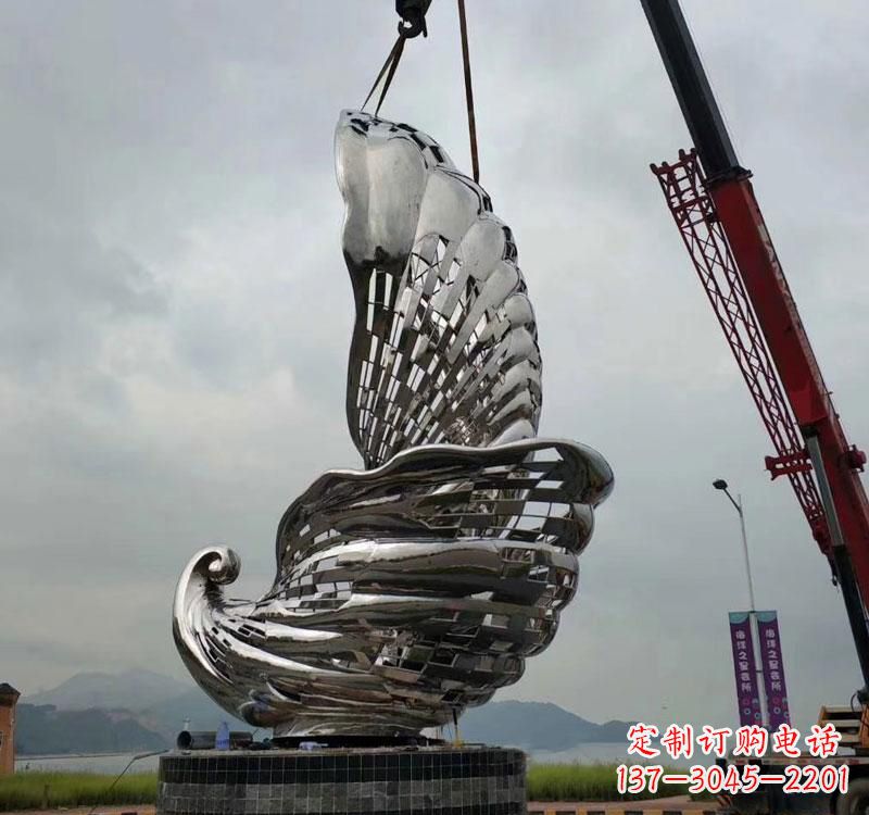 辽阳不锈钢海螺雕塑象征着海洋的美丽