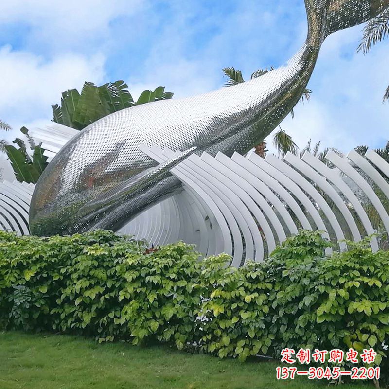 辽阳海豚雕塑镜面鲸鱼创意动物景观