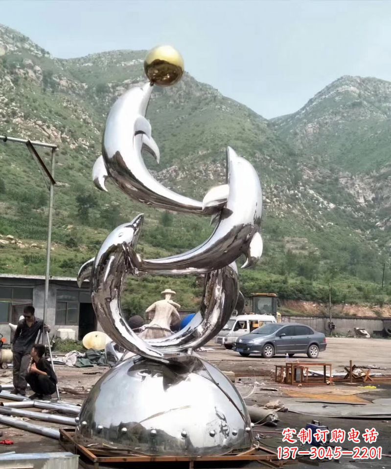 辽阳海豚雕塑不锈钢的精美艺术