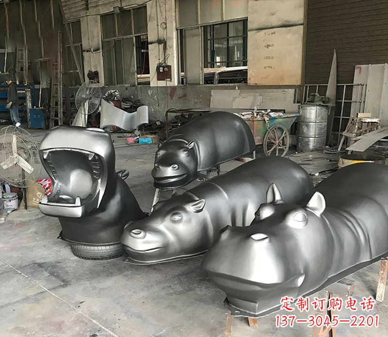 辽阳不锈钢河马雕塑2