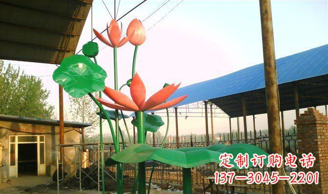 辽阳不锈钢荷叶雕塑精美而优雅