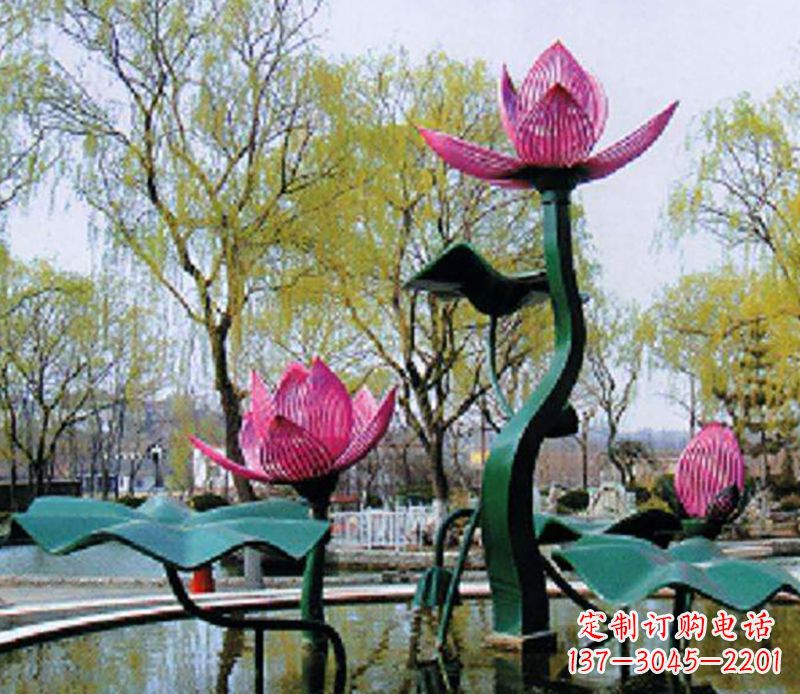 辽阳不锈钢荷花景观雕塑