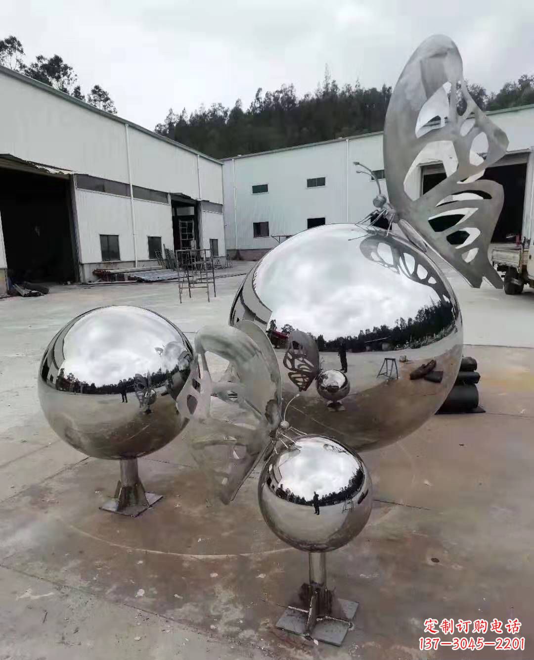 辽阳不锈钢蝴蝶雕塑户外摆件广场动物雕塑