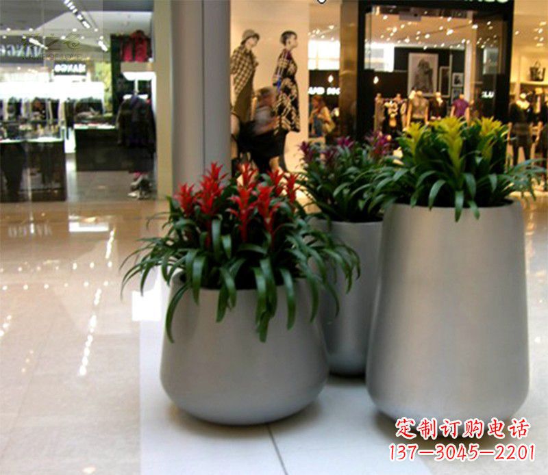 辽阳不锈钢花盆雕塑2