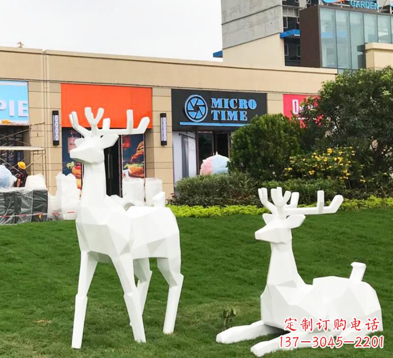 辽阳不锈钢小鹿雕塑艺术之美