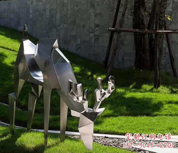 辽阳不锈钢几何动物雕塑——点缀鹿公园美景