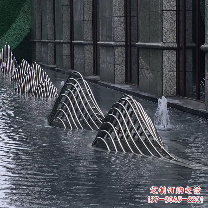 辽阳不锈钢假山雕塑精美外形,百变造型