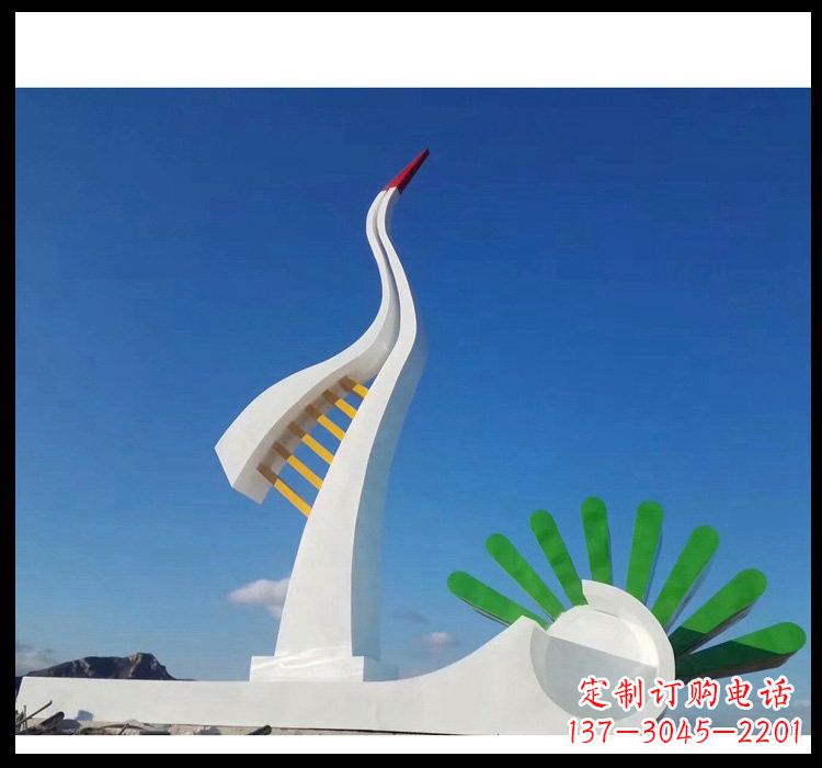 辽阳不锈钢松树雕塑,美轮美奂