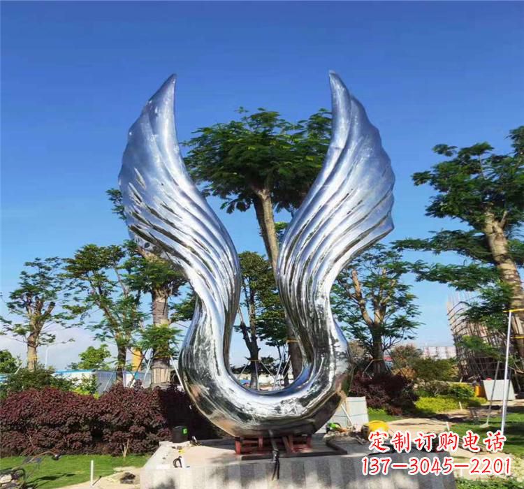 辽阳精美不锈钢翅膀雕塑
