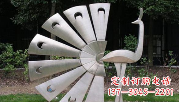 辽阳不锈钢孔雀雕塑—景观中的瑰宝