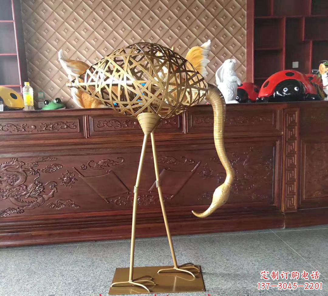 辽阳不锈钢镂空丹顶鹤动物摆件