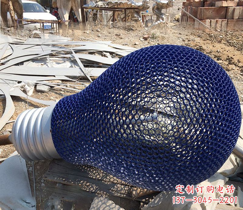 辽阳不锈钢镂空灯泡雕塑精美灯光装置