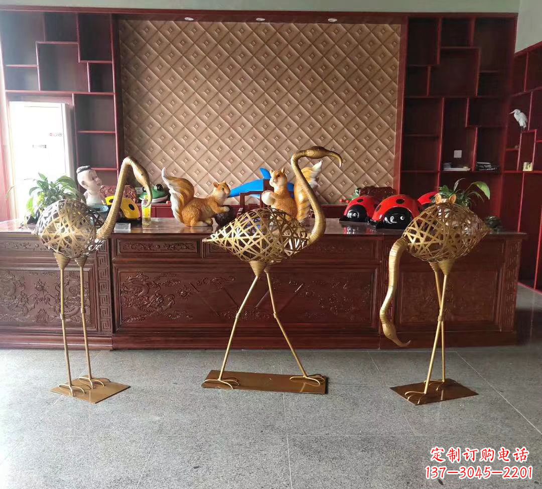 辽阳不锈钢火烈鸟雕塑——熠熠生辉