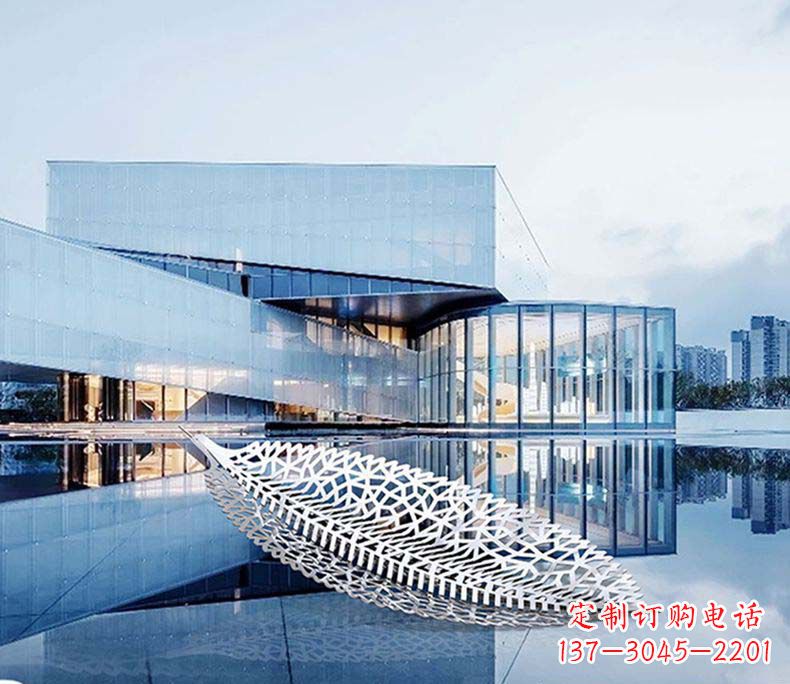辽阳不锈钢树叶雕塑——精美绝伦