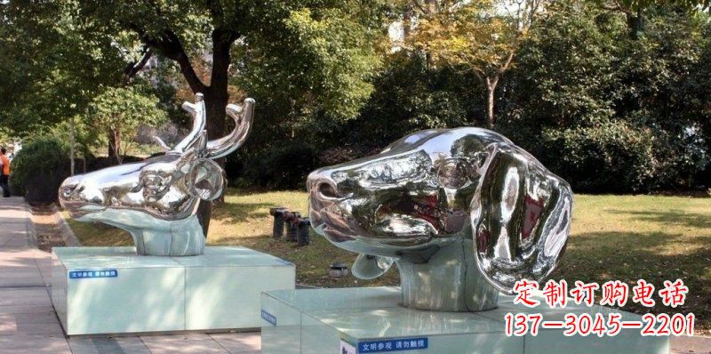 辽阳不锈钢鹿和狗头公园雕塑