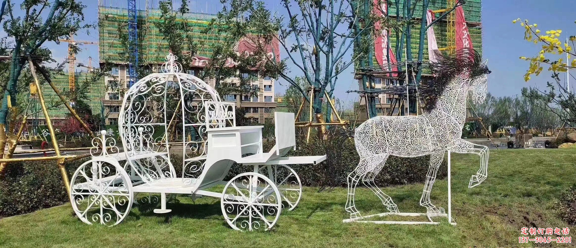 辽阳不锈钢马车镂空雕塑精美的艺术品