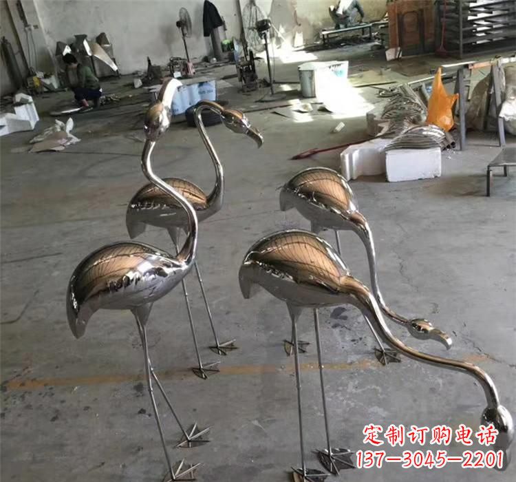 辽阳不锈钢火烈鸟雕塑给家园带来灿烂的光芒