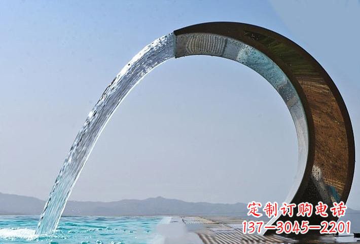 辽阳精美不锈钢喷水圆环雕塑