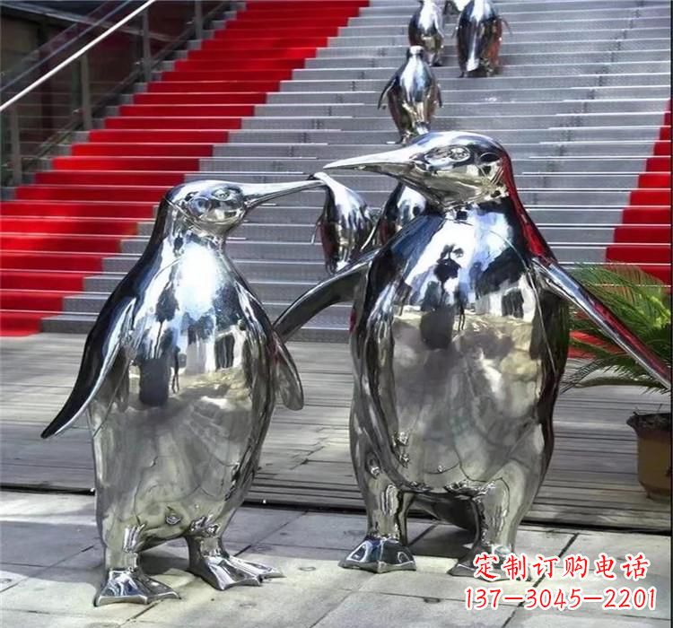 辽阳不锈钢企鹅雕塑2