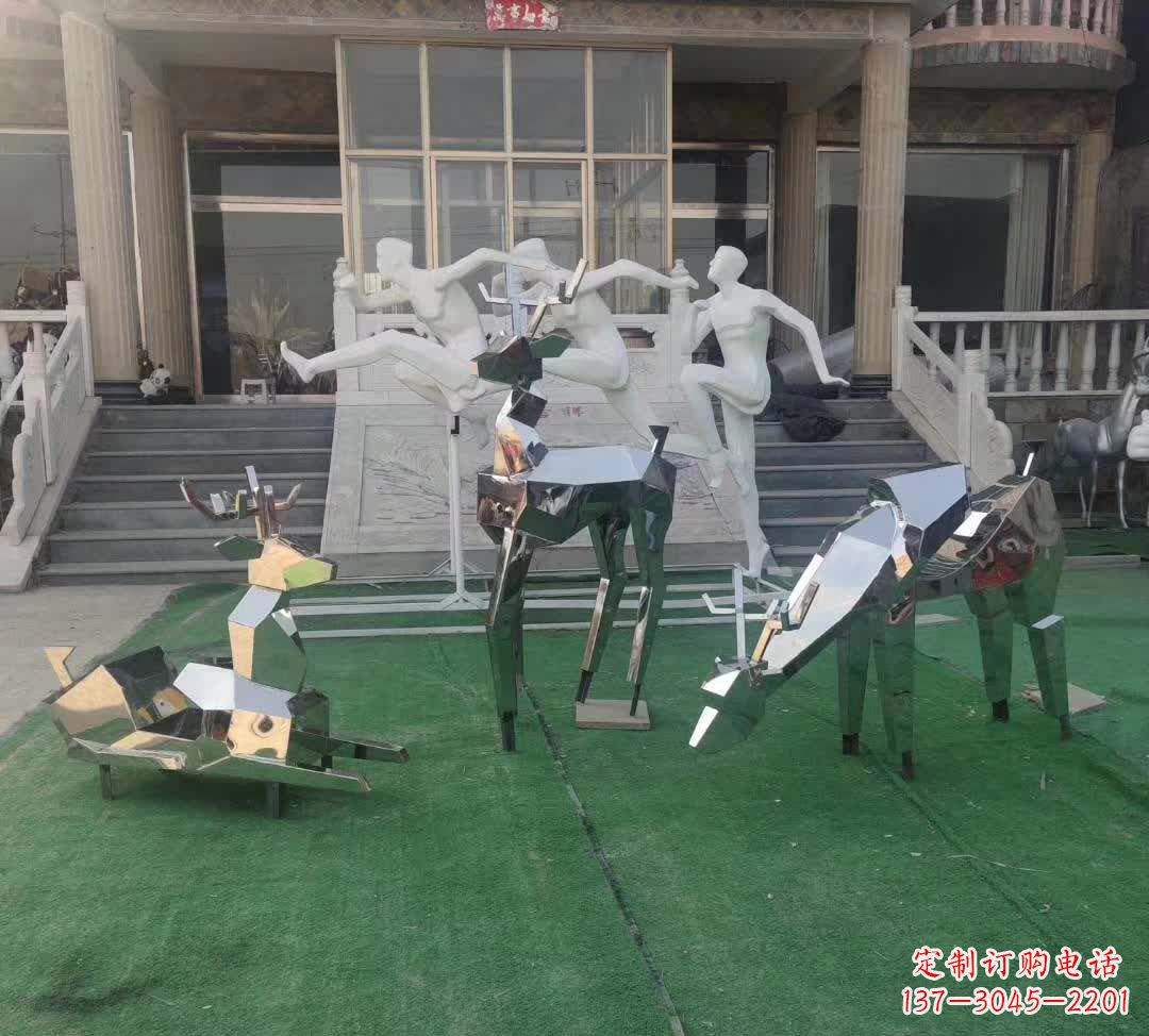 辽阳精美动物雕塑点缀不锈钢售楼部