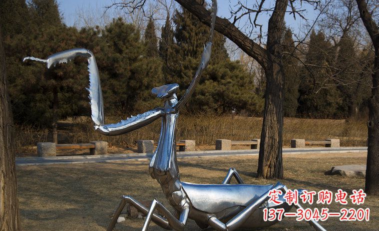 辽阳不锈钢螳螂园林景观雕塑