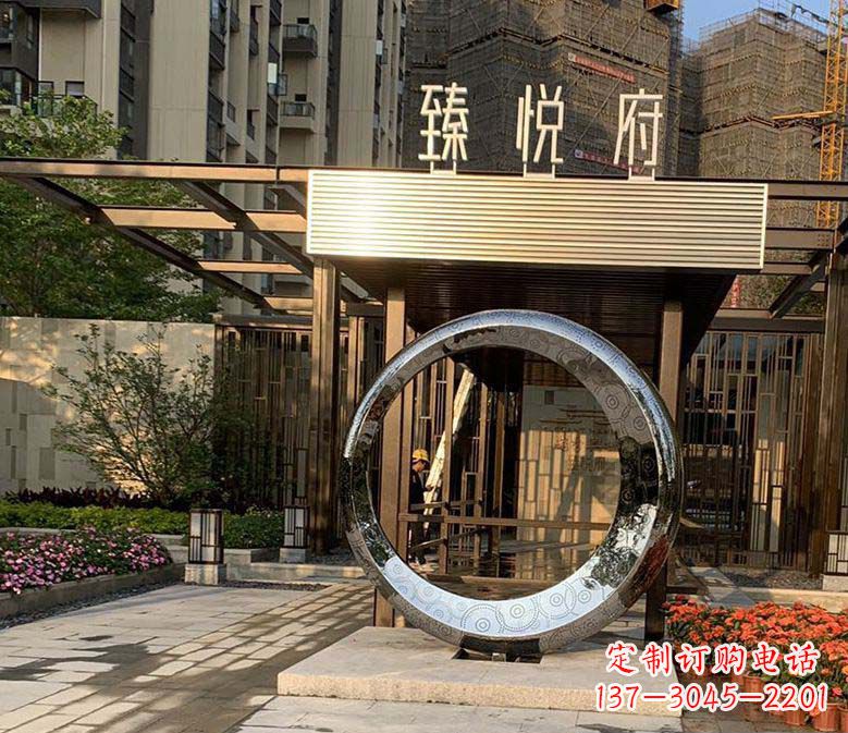辽阳不锈钢小区圆环雕塑赋予小区景观更多美感