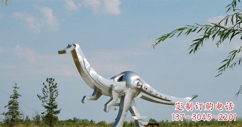 辽阳不锈钢鸭嘴龙雕塑传递自然之美