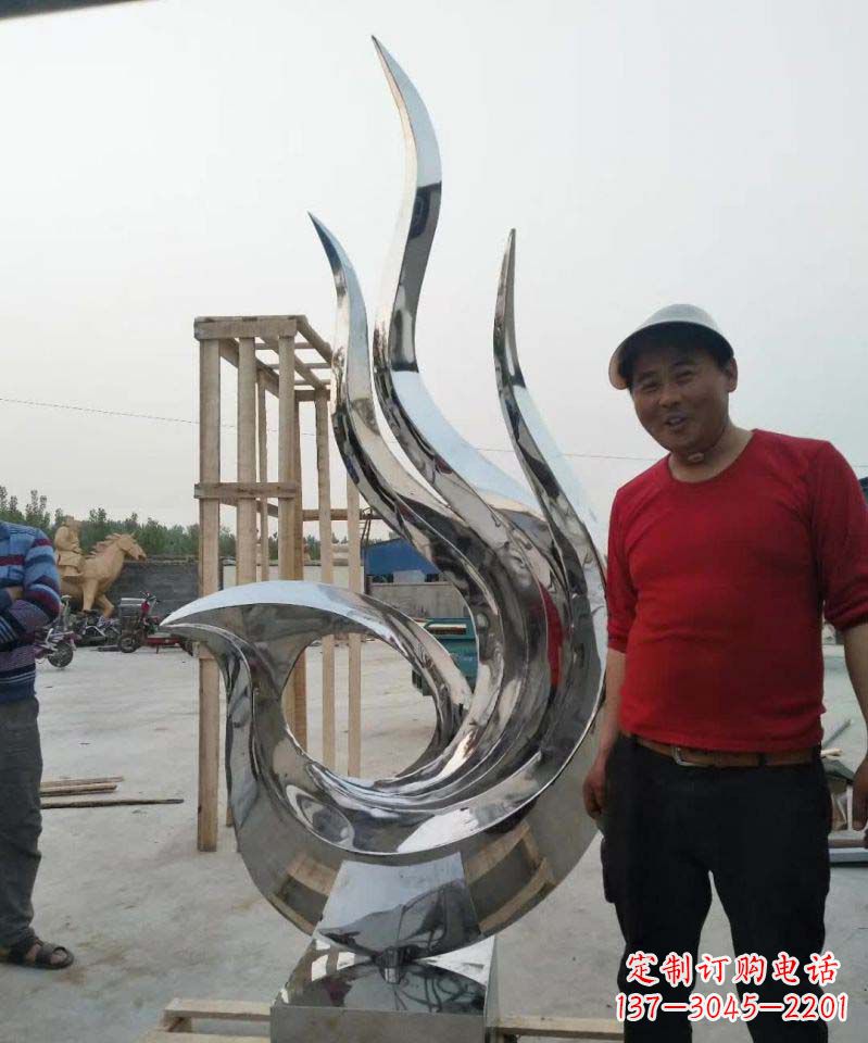 辽阳不锈钢艺术之美——凤凰雕塑