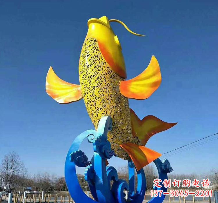 辽阳不锈钢艺术鲤鱼雕塑艺术之美与生活之灵