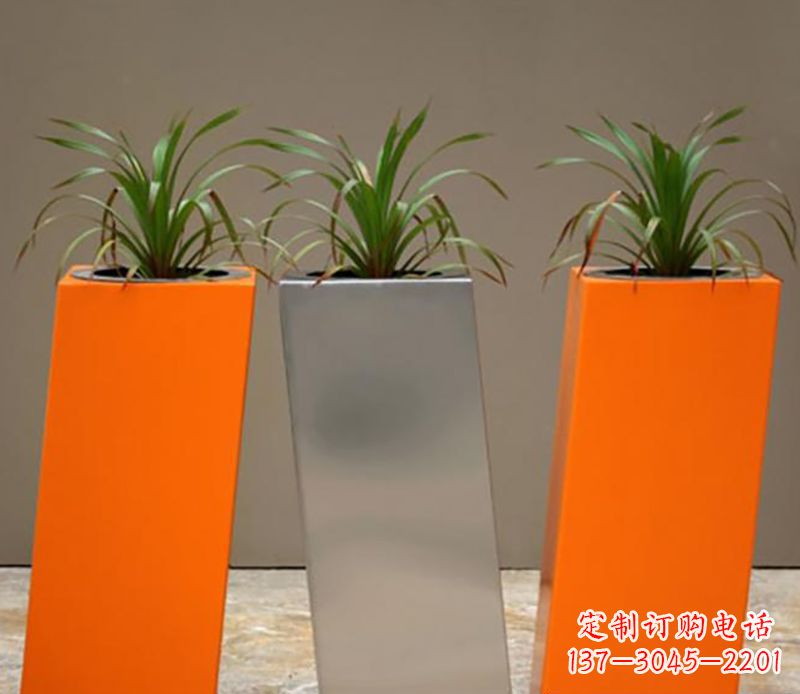辽阳不锈钢花盆雕塑一种全新的视觉体验