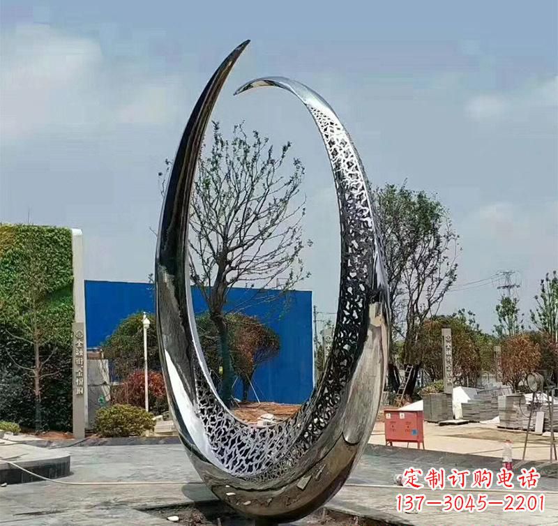 辽阳不锈钢圆环雕塑将艺术与实用结合