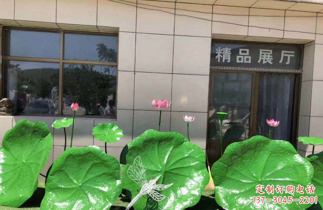 辽阳不锈钢荷叶雕塑艺术性与美感的完美结合