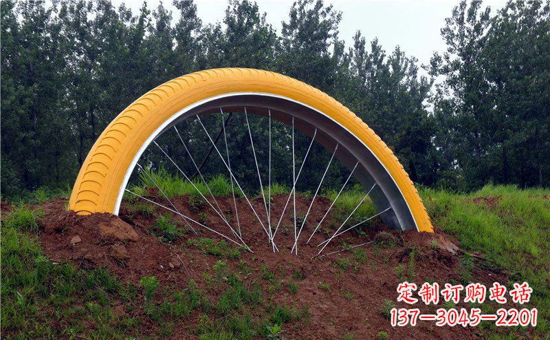 辽阳不锈钢自行车雕塑——景观美化的象征