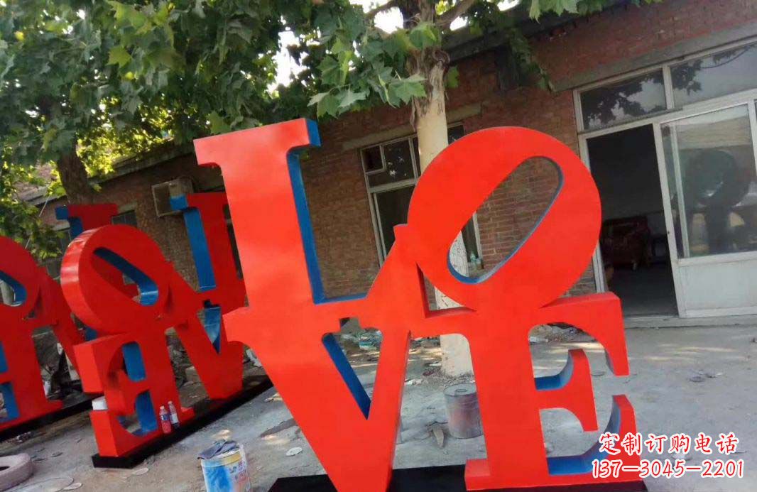 辽阳不锈钢字母景观雕塑
