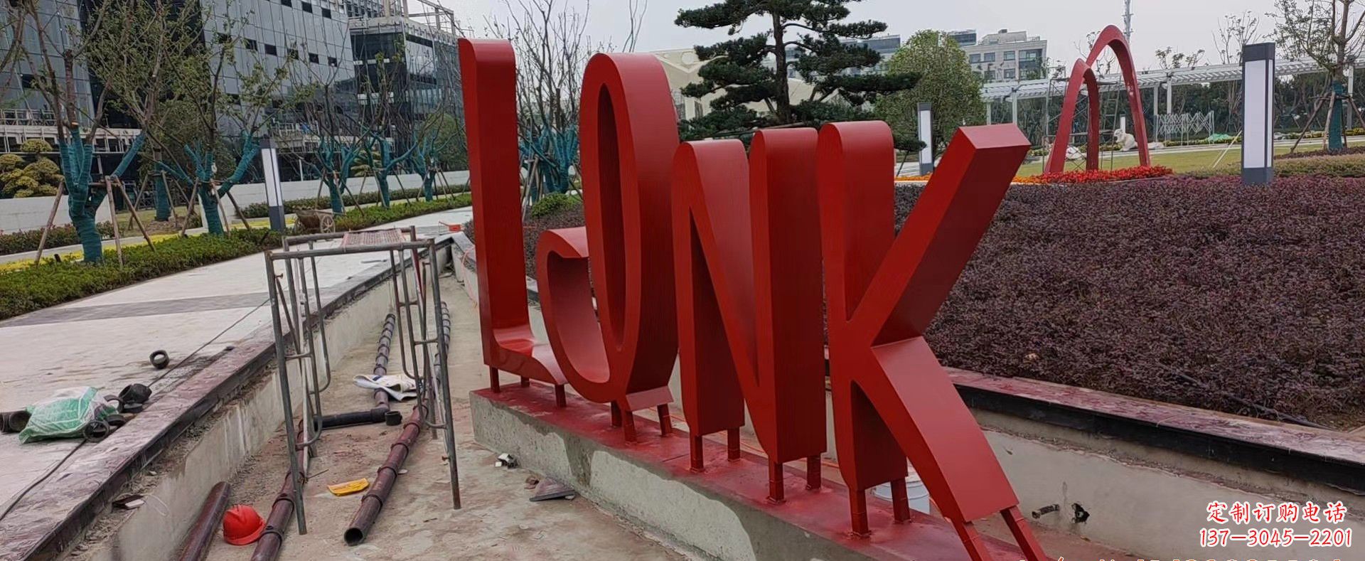 辽阳不锈钢字母景观雕塑把美丽带入城市