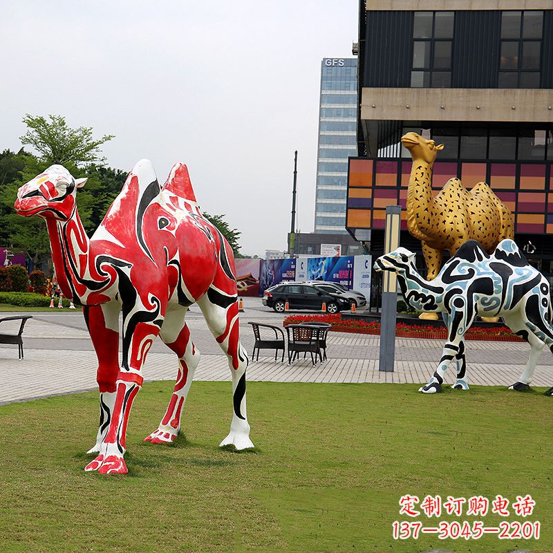 辽阳彩绘骆驼不锈钢雕塑-城市园林动物景观雕塑摆件