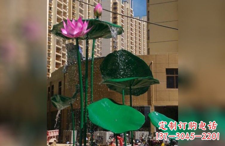 辽阳彩色不锈钢荷花雕塑美丽而富有寓意