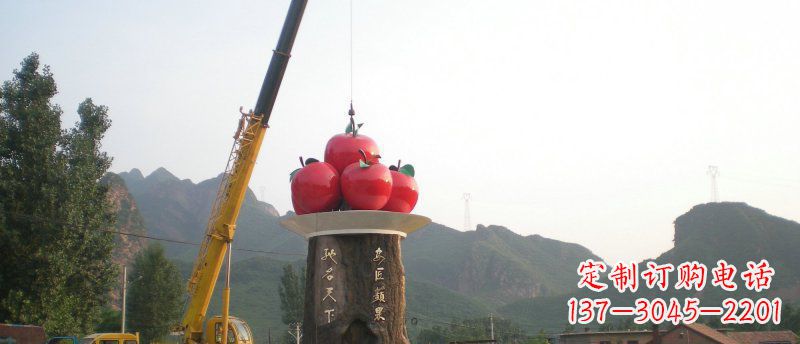 辽阳不锈钢苹果雕塑缔造城市风采