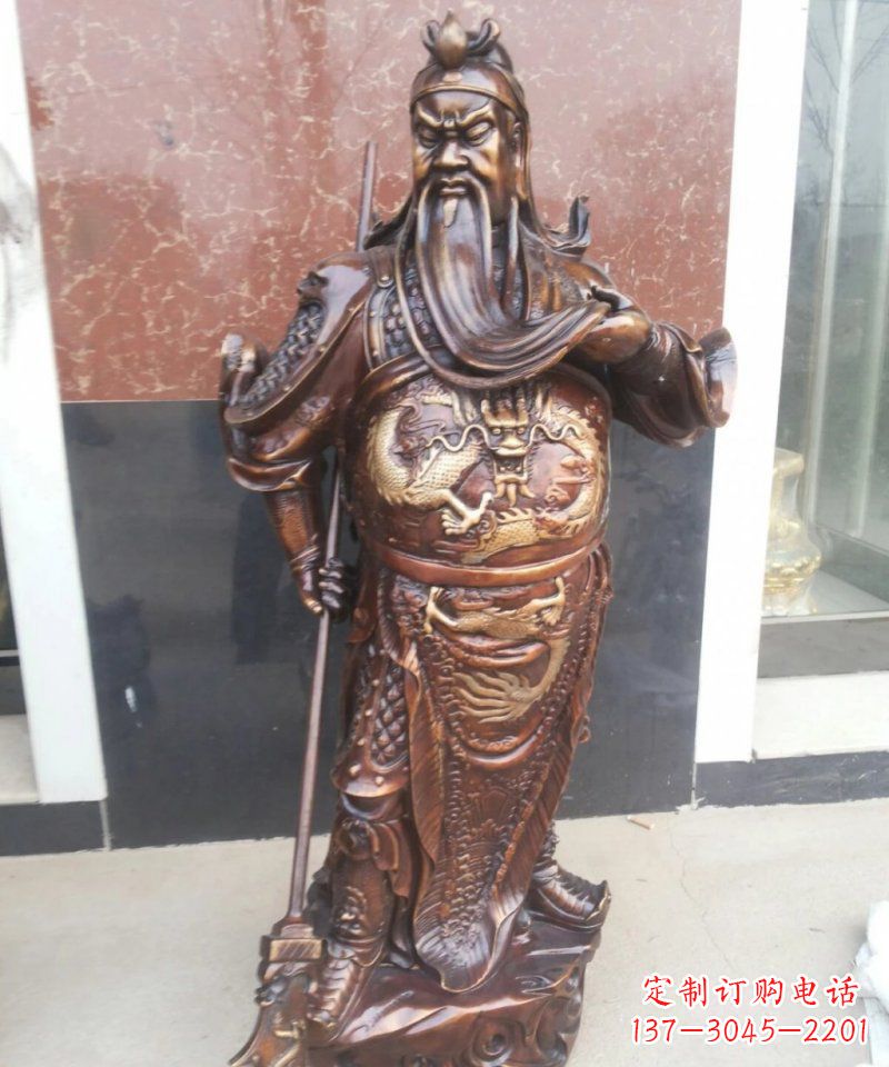 辽阳此关公雕塑