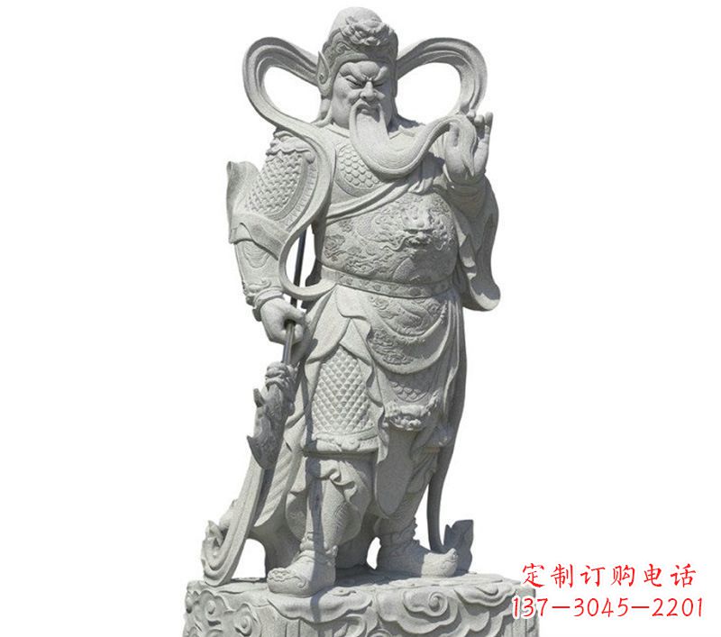 辽阳关公雕像象征着威武的英雄
