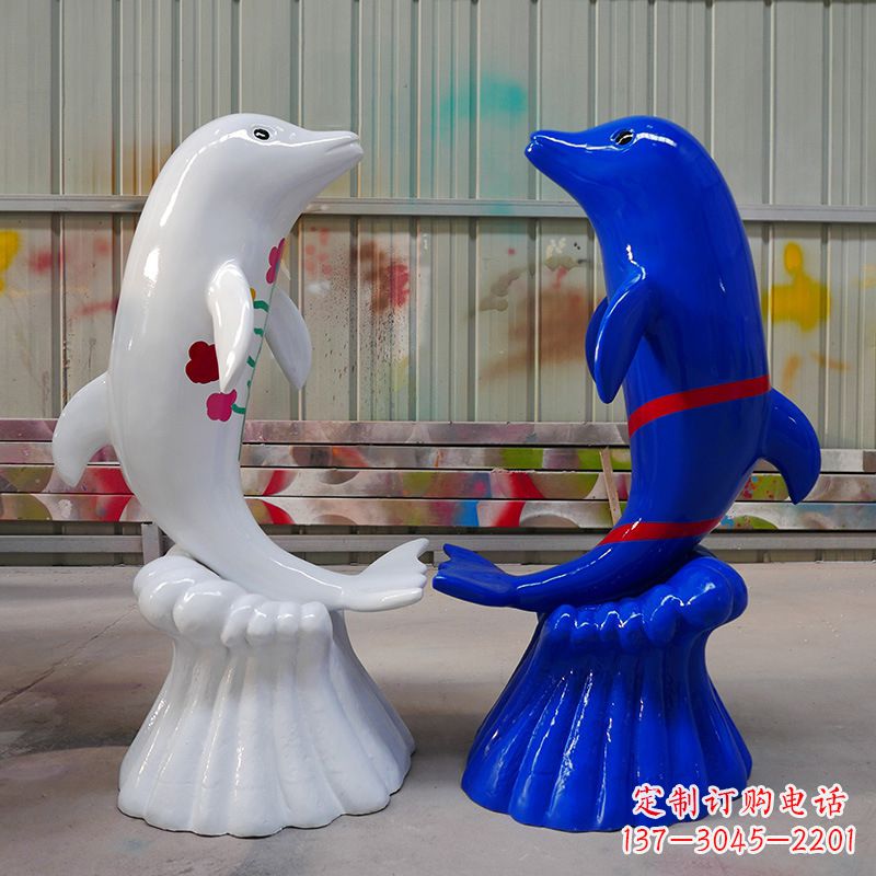 辽阳海豚雕塑美丽的景观装置