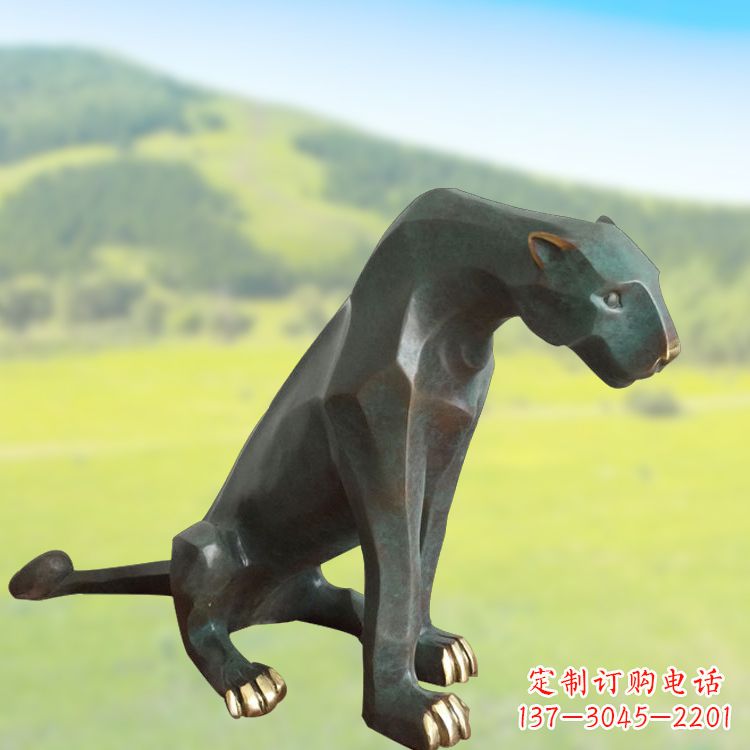 辽阳精美铜质豹雕塑精致雕刻,精美外形