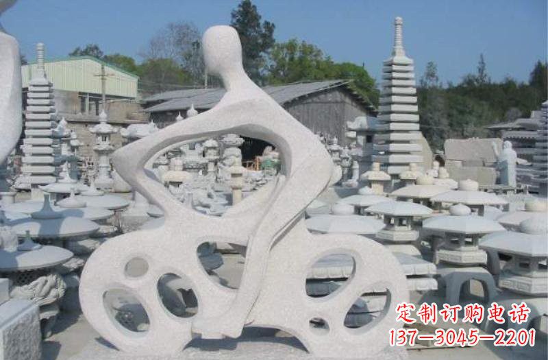 辽阳骑手的精神一座摩托雕塑