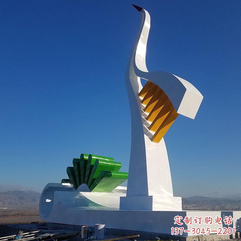 辽阳抽象仙鹤雕塑